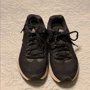 Nike Pegasus zoom sneakers, size 6.5